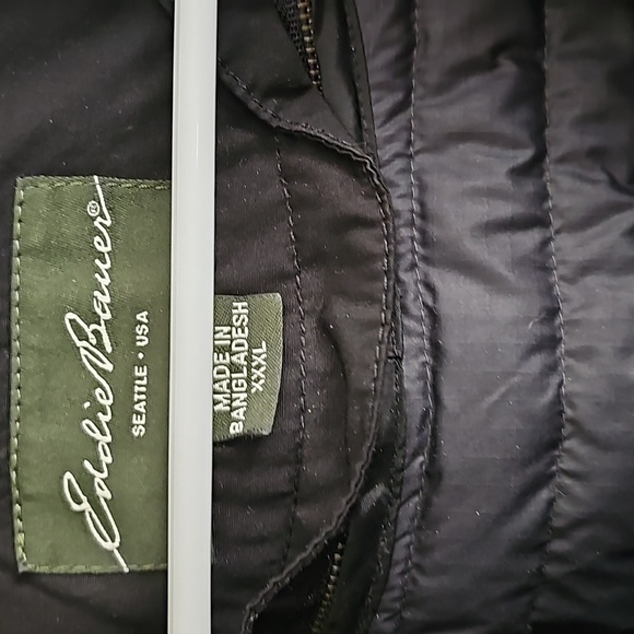 Eddie Bauer - Picture 2 of 4